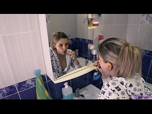 ❤️ Haki kun junaj en piĵamoj finiĝas parola cum en azeno - Letty Black ❤️❌ Bonega sekso ĉe ni % eo.passionateembracespotlight.ru% ❌❤